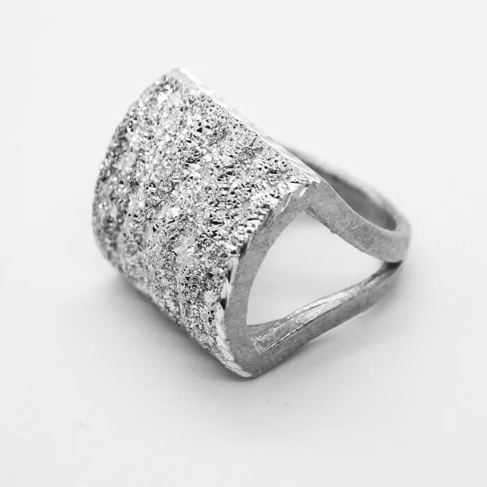 ANELLO IN ALLUMINIO GEOMETRICO