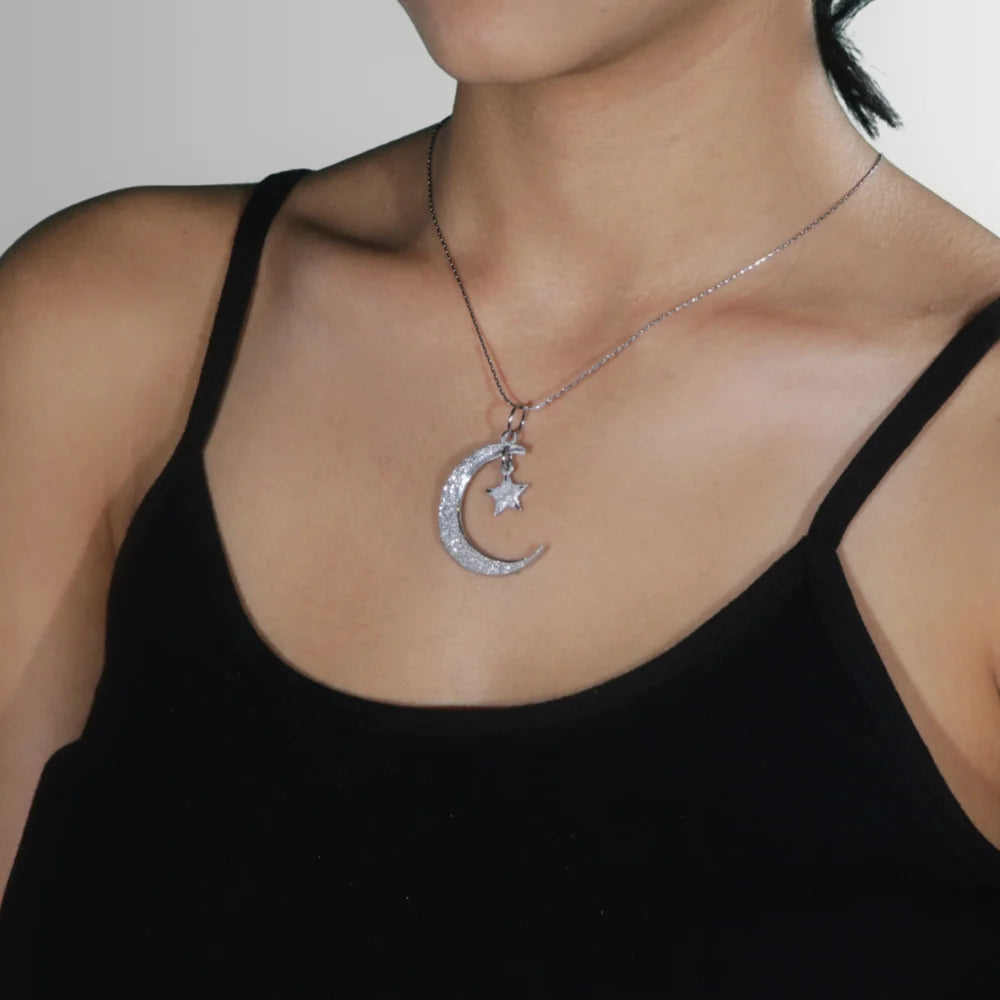 CIONDOLO IN ALLUMINIO LUNA CON STELLA