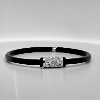 Bracciale Caucciù Tubetto : grazioso inserto in alluminio diamantato su bracciale in caucciù | Shadi Bijoux