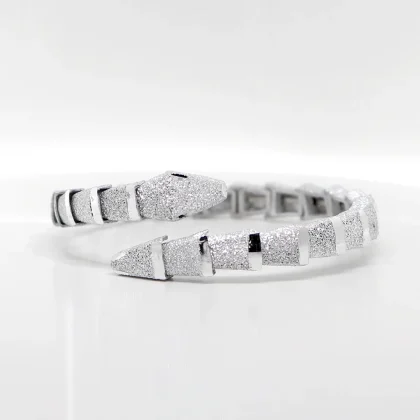 Bracciale Aperto Serpente: serpente in una interpretazione stilizzata | Shadi Bijoux