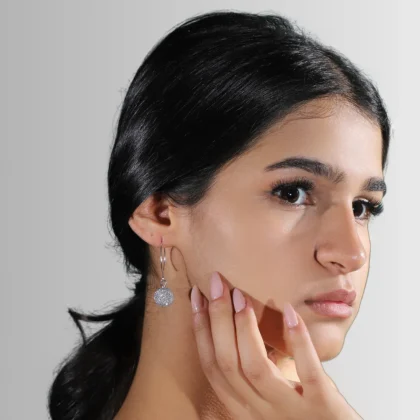 Orecchini in alluminio Sfera Piccola : aggraziati orecchini pendenti | Shadi Bijoux