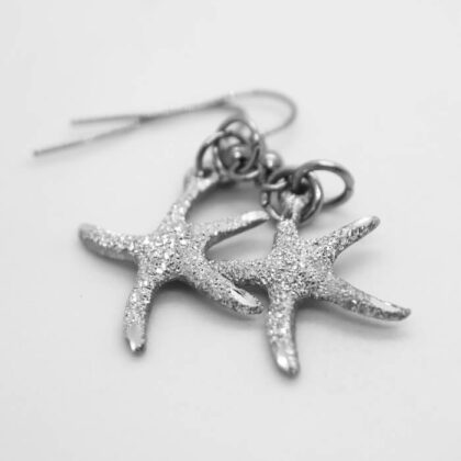 Orecchini in alluminio Stellina : leggere stelline per questi orecchini pendenti in alluminio | Shadi | shadialfazaa.com